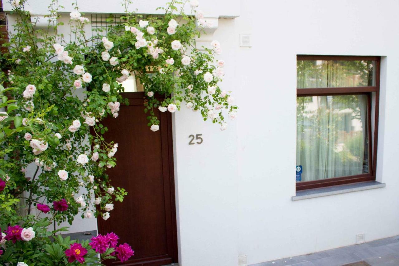 Linkebeek B&B Moensberg מראה חיצוני תמונה